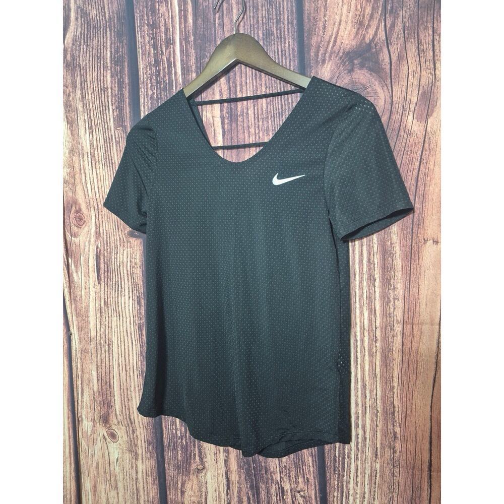 Nike T-Shirt Women XS Black Vented Lightweight Running Breathe Gym Athletic - Picture 1 of 7